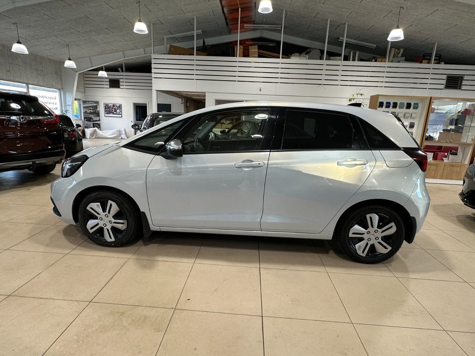 Honda Jazz 1,5 i-MMD Executive eCVT 5d