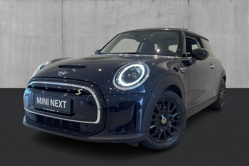 MINI Cooper SE Camden 3d