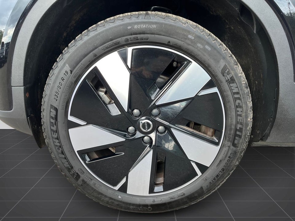 Volvo XC40 ReCharge Extended Range Plus 5d