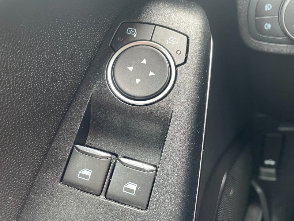 Ford Fiesta 1,0 SCTi 100 Titanium 5d