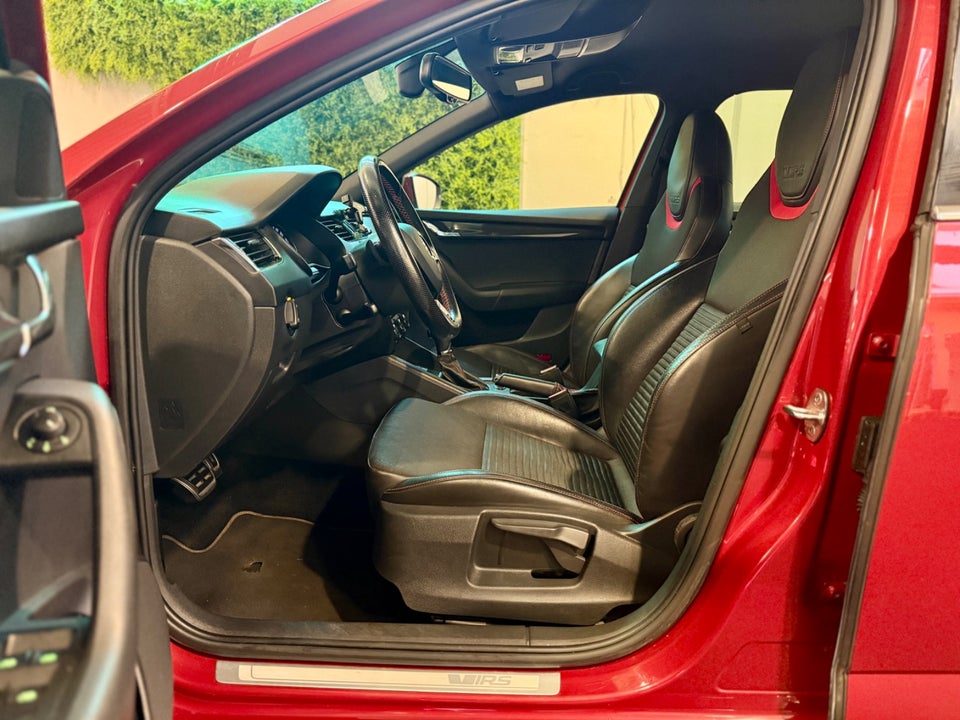 Skoda Octavia 2,0 TSi 220 RS DSG 5d