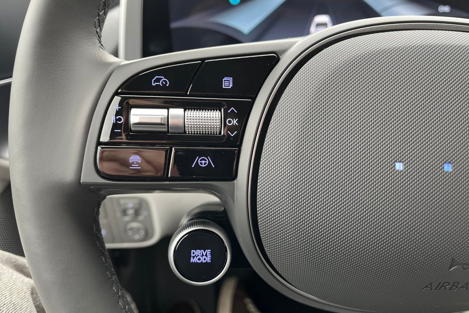 Hyundai Ioniq 6 77 Ultimate AWD 4d