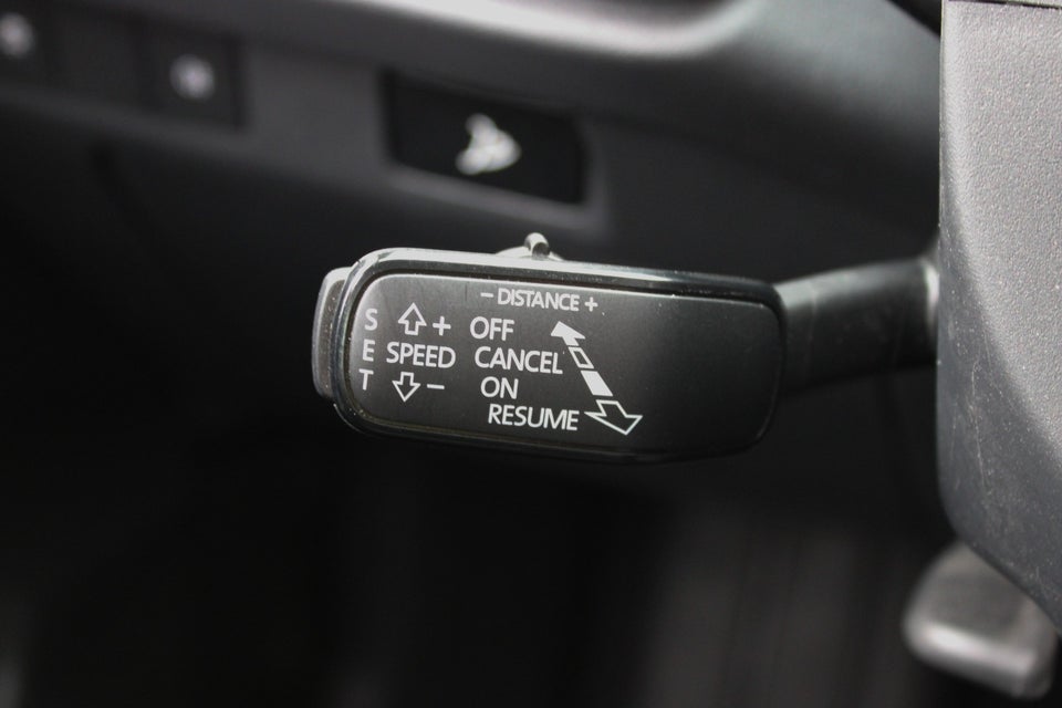 Skoda Enyaq 60 iV Loft 5d