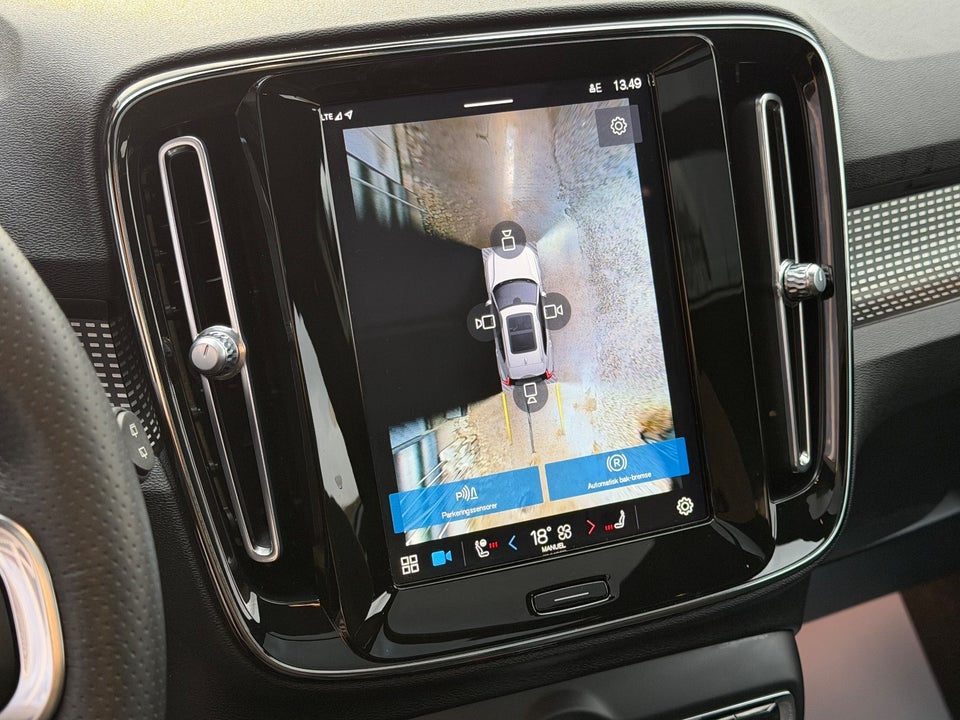 Volvo XC40 P8 ReCharge Twin Pro 5d