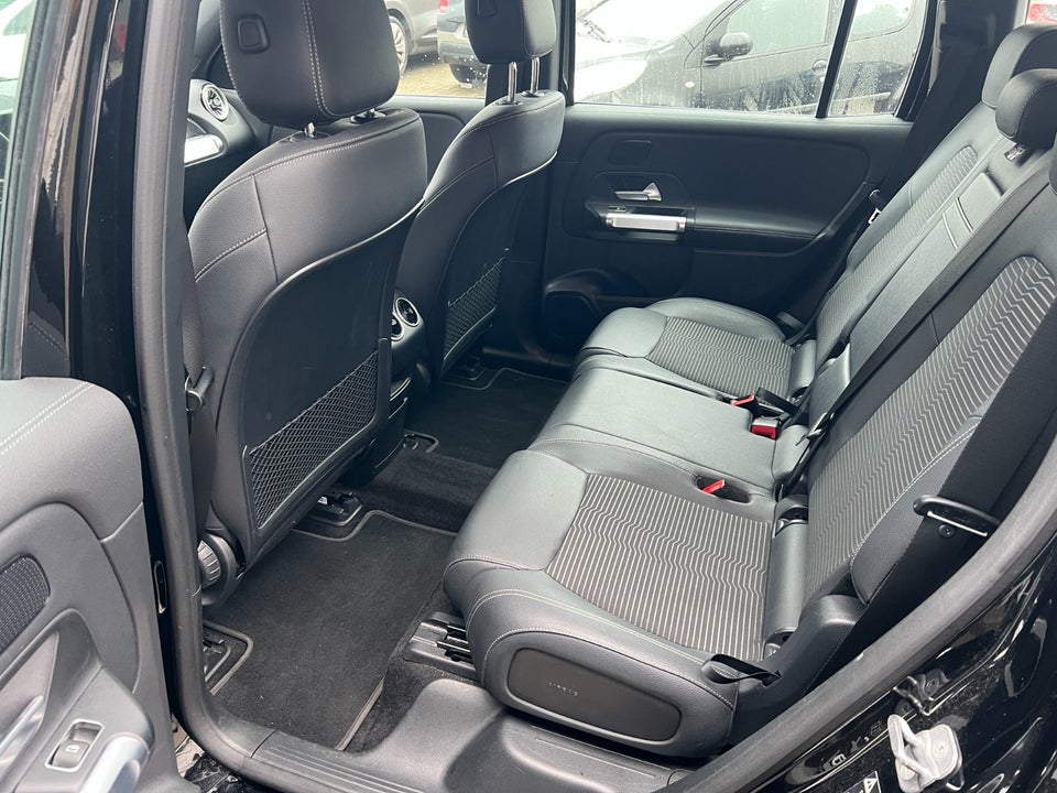 Mercedes EQB300 Progressive 4Matic 5d