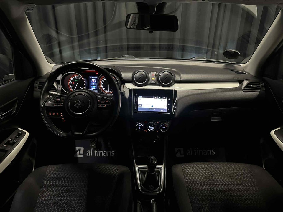 Suzuki Swift 1,0 Boosterjet SHVS Exclusive 5d