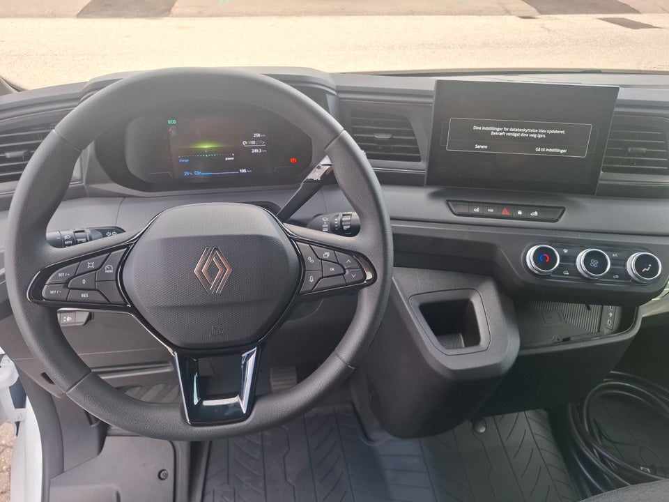 Renault Master V T35 87 E-Tech L3H2 Kassevogn Tekno