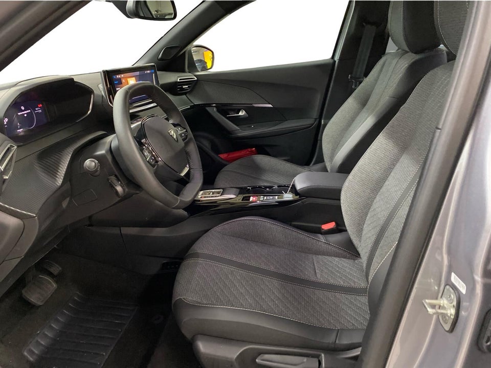 Peugeot e-2008 50 Allure 5d