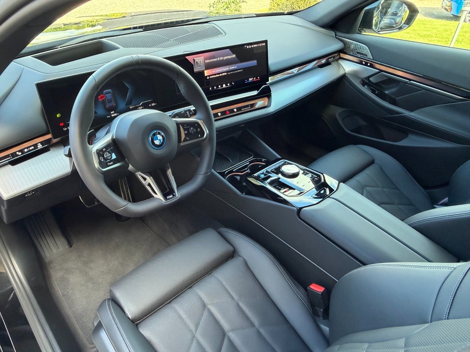 BMW i5 eDrive40 Touring Supercharged 5d