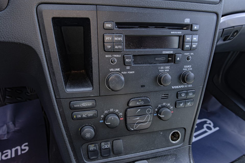 Volvo V70 2,4 140 5d