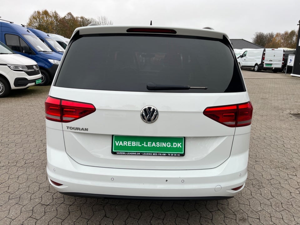 VW Touran 2,0 TDi 115 Highline DSG Van 5d