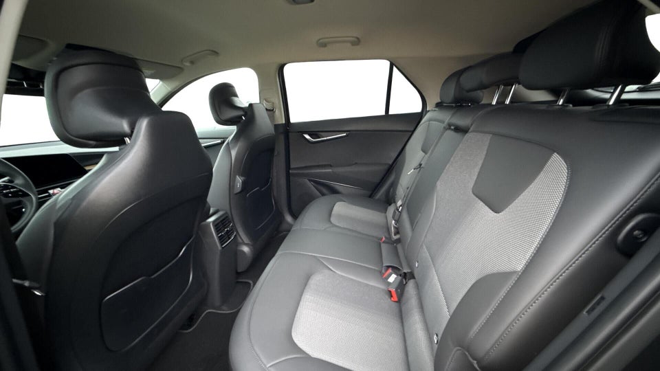 Kia Niro 64 EV Prestige 5d