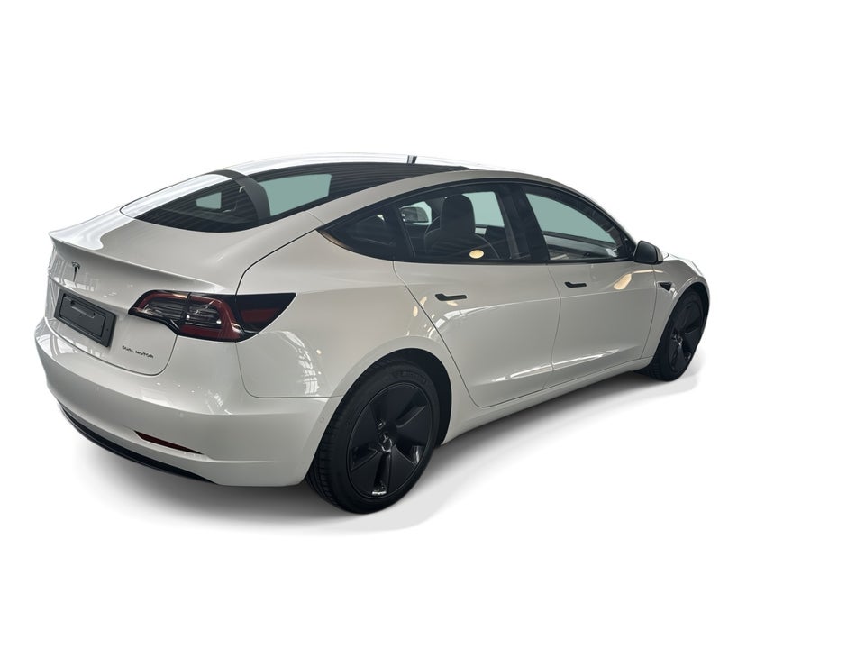 Tesla Model 3 Long Range AWD 4d