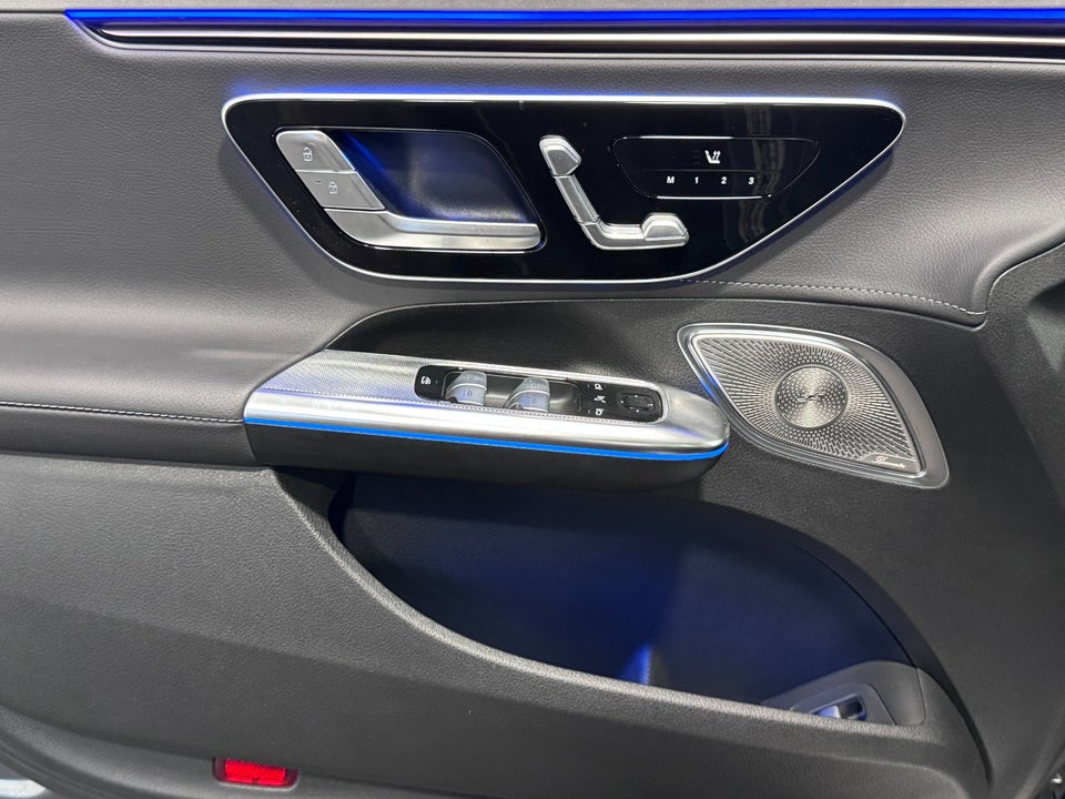 Mercedes EQE300 AMG Line Premium Plus 4d