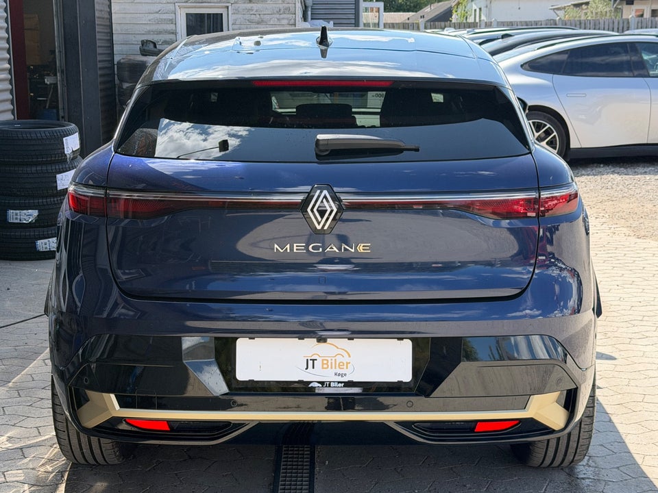 Renault Megane E-Tech 60 Iconic 5d