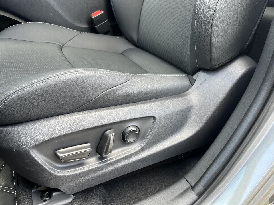 Toyota bZ4X Executive Premium AWD 5d