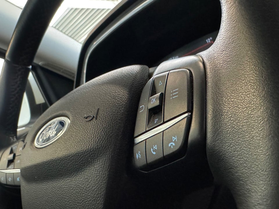 Ford Focus 1,0 EcoBoost Titanium Business stc. 5d