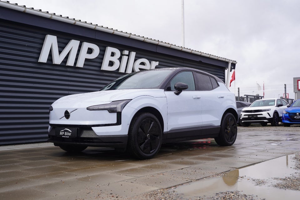 Volvo EX30 Twin Performance Ultra 5d