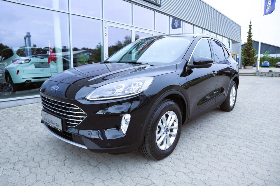 Ford Kuga 2,5 PHEV Titanium X CVT 5d