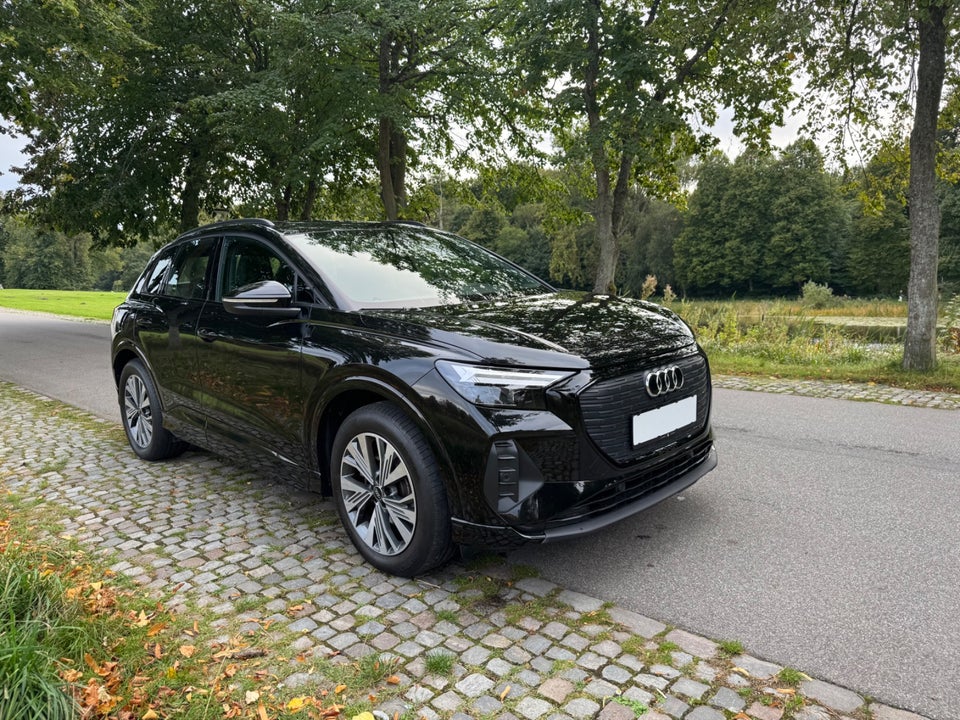 Audi Q4 e-tron 35 Attitude 5d