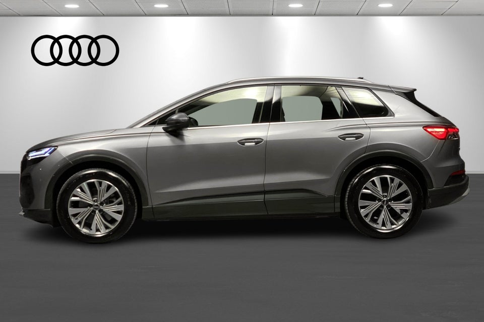 Audi Q4 e-tron 45 Progress 5d