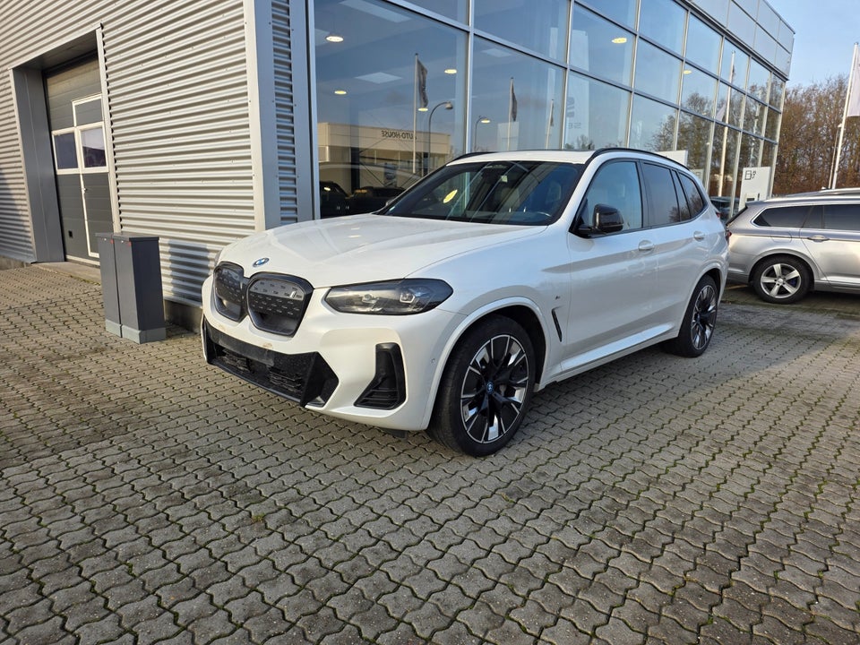 BMW iX3 Charged Plus M-Sport 5d