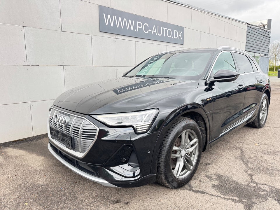 Audi e-tron 55 S-line quattro 5d