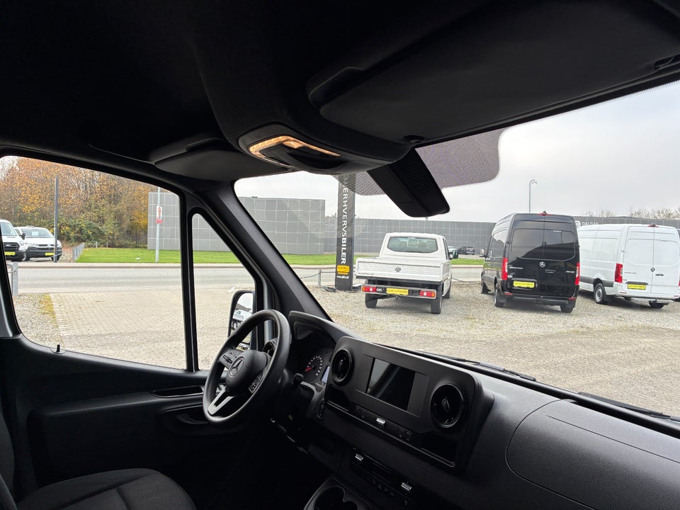 Mercedes Sprinter 317 2,0 CDi A2 Kassevogn aut. RWD