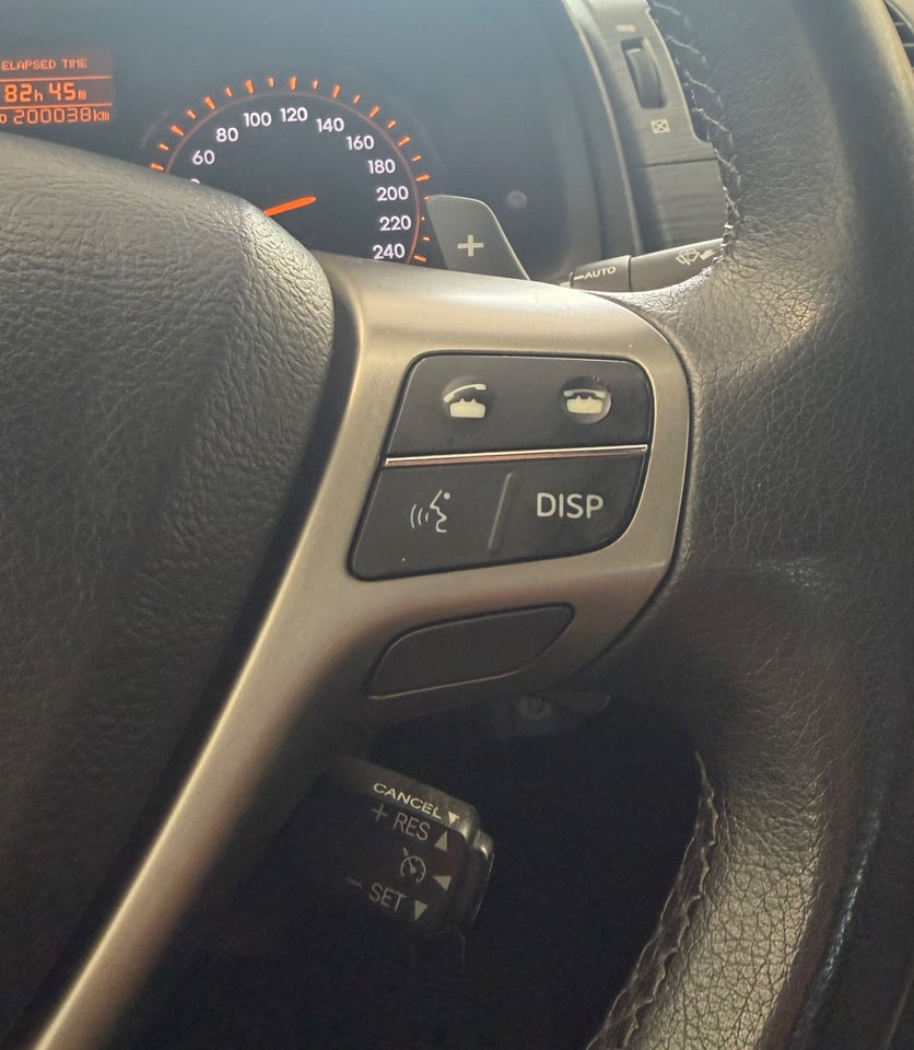 Toyota Avensis 1,8 VVT-i T2 E-CVT 4d