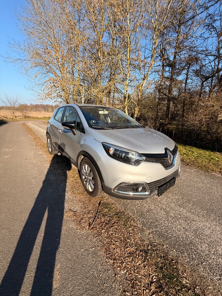 Renault Captur 1,5 dCi 90 Expression Navi Style 5d