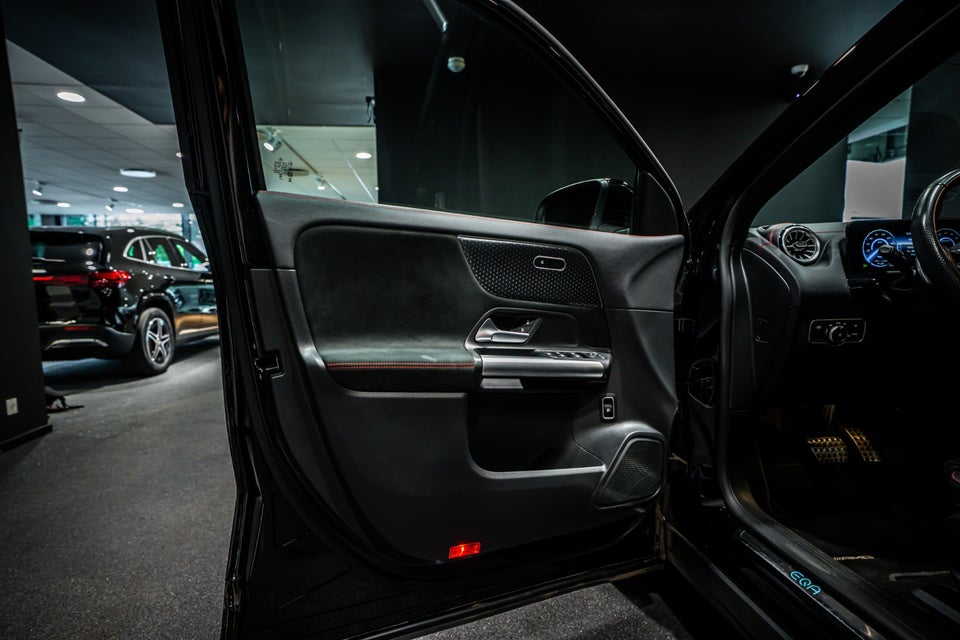 Mercedes EQA250+ AMG Advance 5d