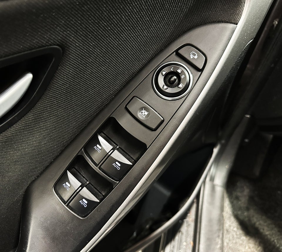 Hyundai i30 1,6 CRDi 128 Style aut. 5d