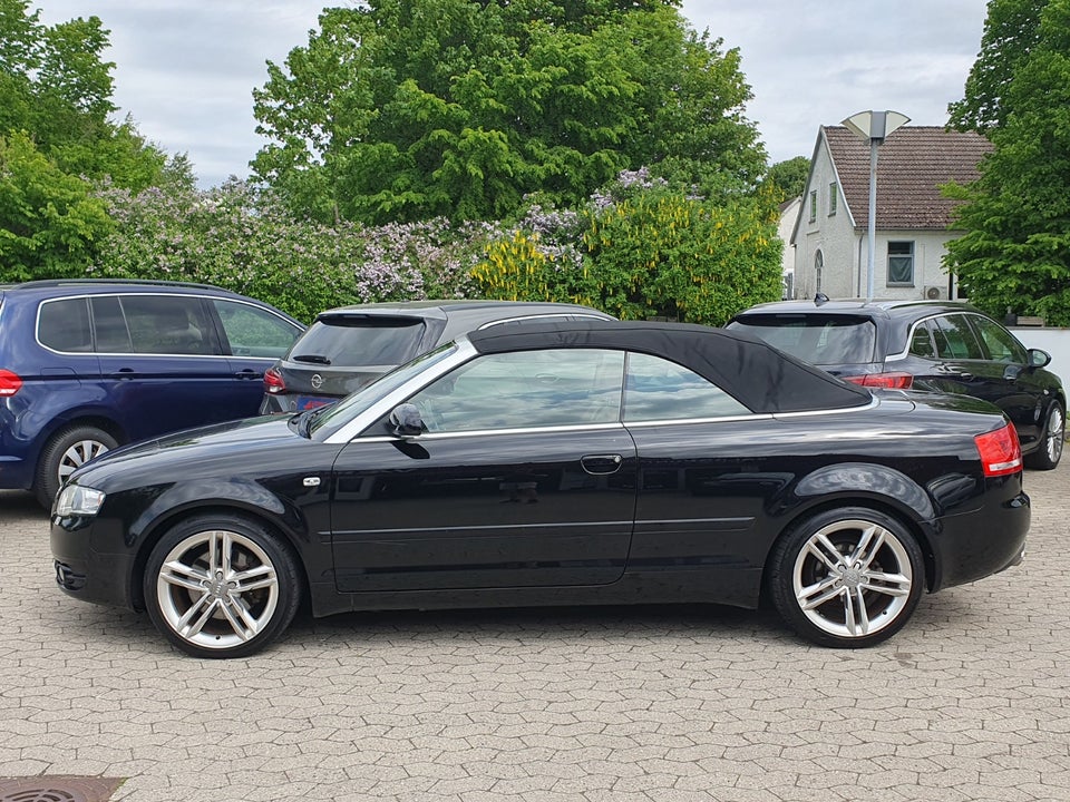 Audi A4 1,8 T 163 Cabriolet 2d