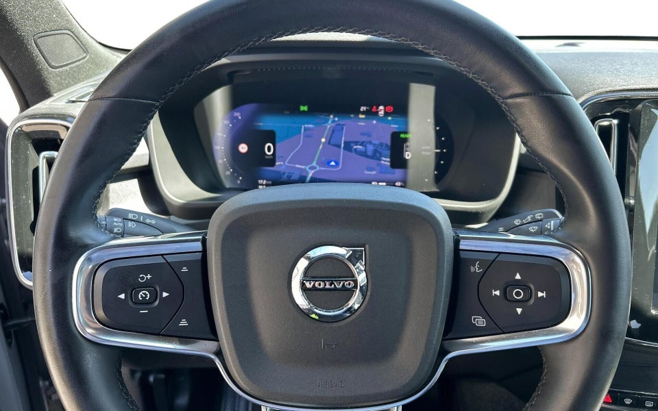 Volvo XC40 P6 ReCharge Plus 5d