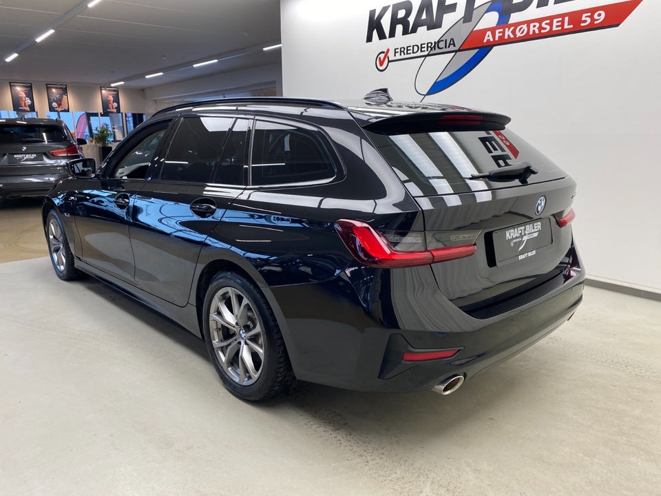 BMW 330e 2,0 Touring Sport Line aut. 5d