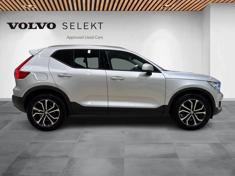 Volvo XC40 2,0 D3 150 Momentum aut. 5d