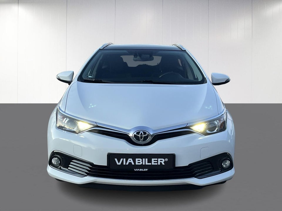 Toyota Auris 1,2 T T2 Comfort Touring Sports 5d