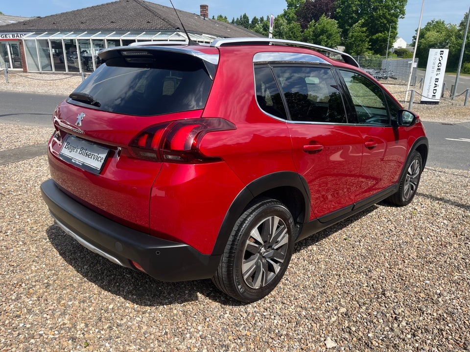 Peugeot 2008 1,6 BlueHDi 100 Allure Sky 5d