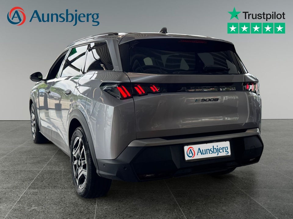 Peugeot e-5008 77 Allure 7prs 5d