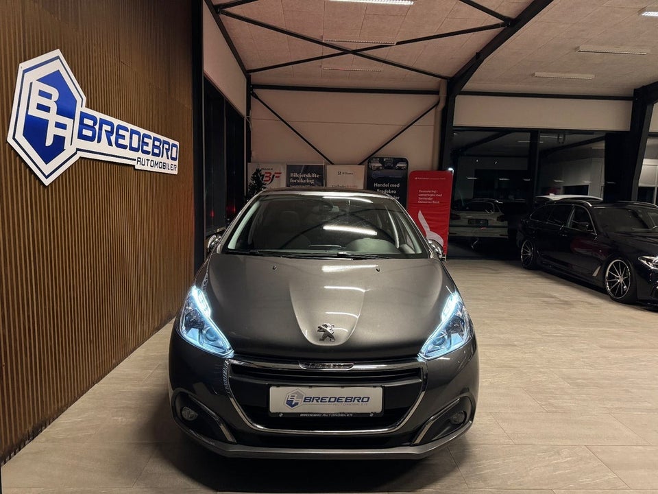 Peugeot 208 1,6 BlueHDi 100 Allure Sky 5d