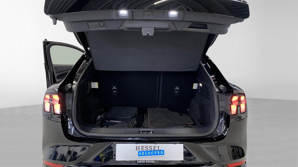 Ford Mustang Mach-E 88 Premium Extended Range 5d