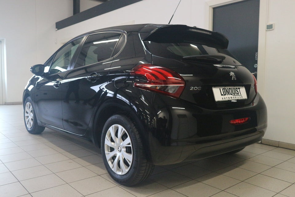 Peugeot 208 1,2 VTi 82 Chili+ 5d