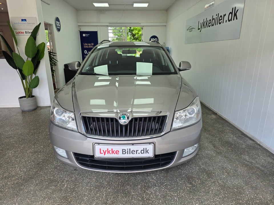 Skoda Octavia 1,2 TSi 105 Ambiente Combi 5d