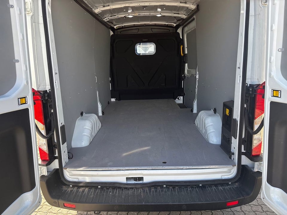 Ford E-Transit 350 L3 Van 68 Trend H2 RWD