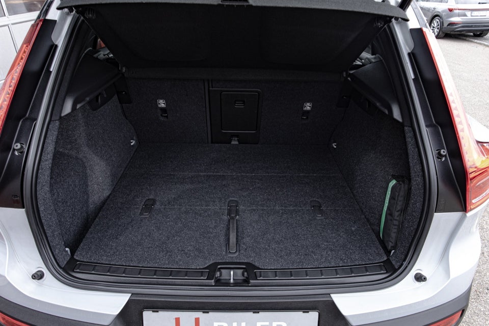 Volvo XC40 P8 ReCharge Twin Pro 5d