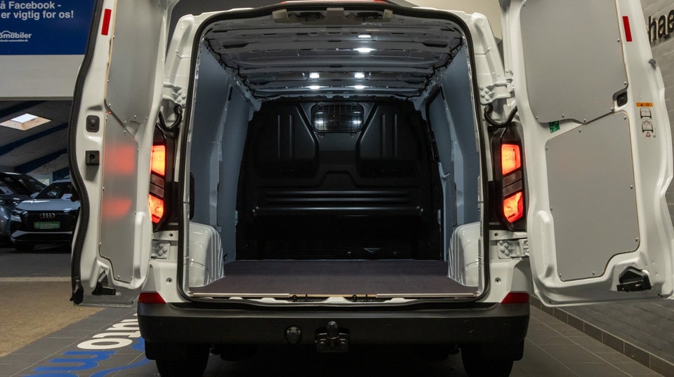 Ford Transit Custom 300L 2,0 EcoBlue Trend