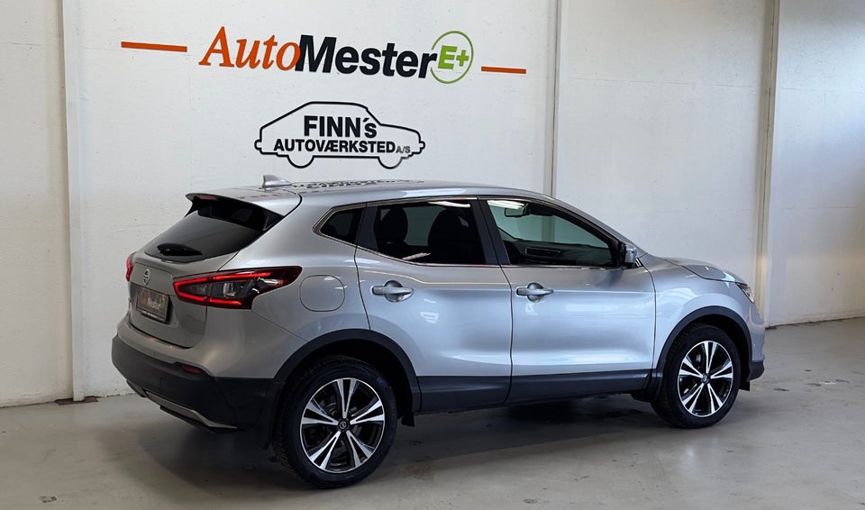 Nissan Qashqai 1,5 dCi 115 N-Connecta DCT 5d