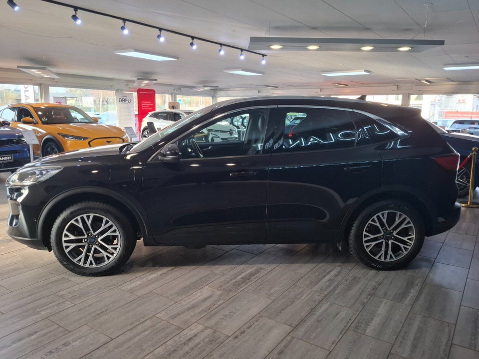 Ford Kuga 2,5 PHEV Titanium X CVT 5d