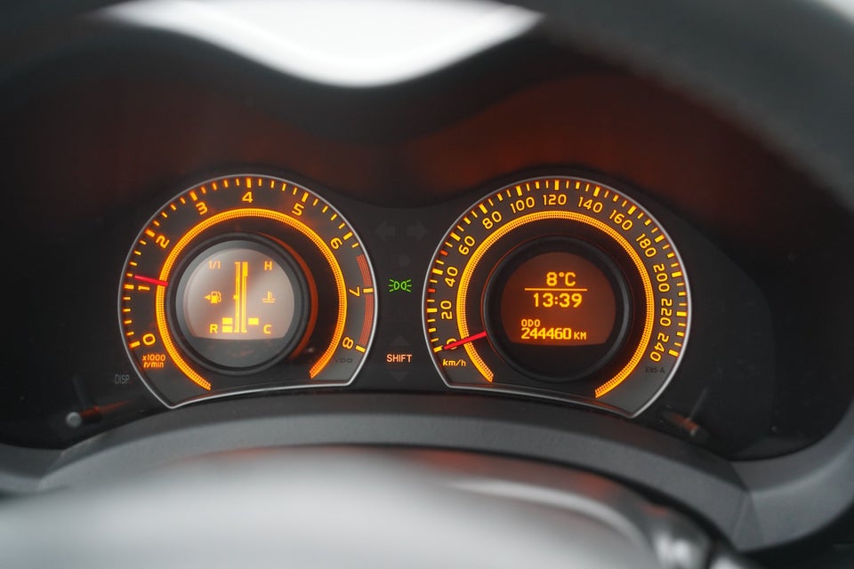Toyota Auris 1,6 Luna 5d