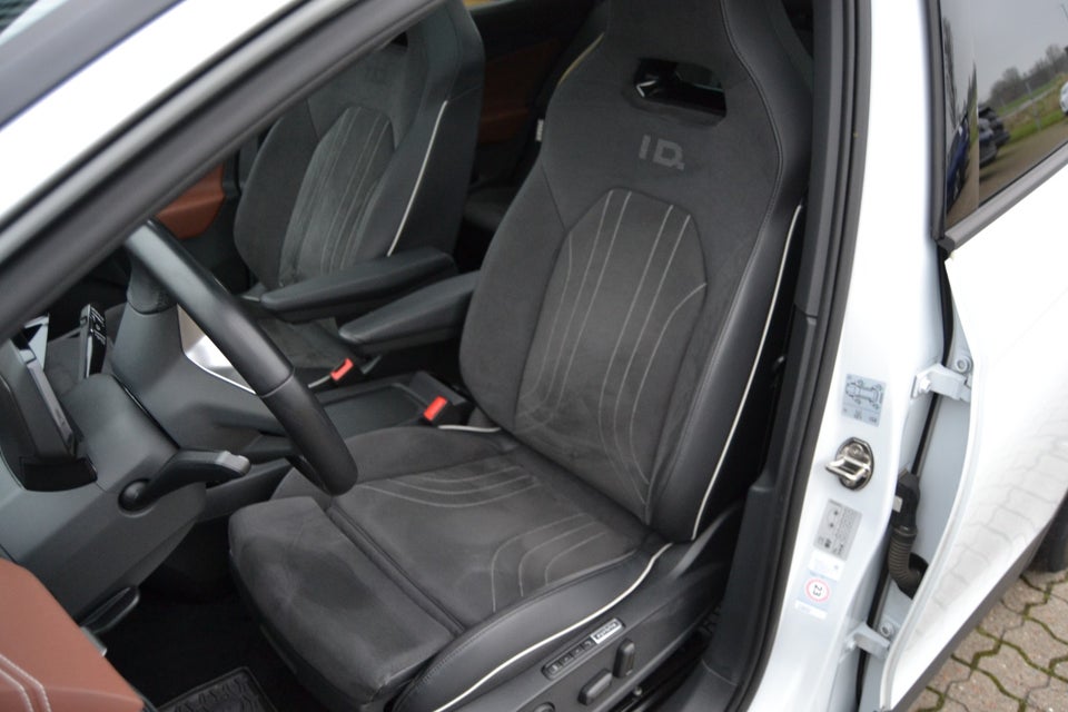 VW ID.4 77 Pro Performance Family 5d